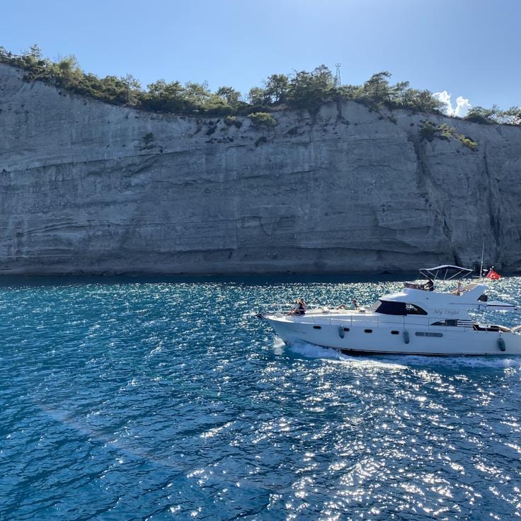 BlueHarvestHub yacht fleet